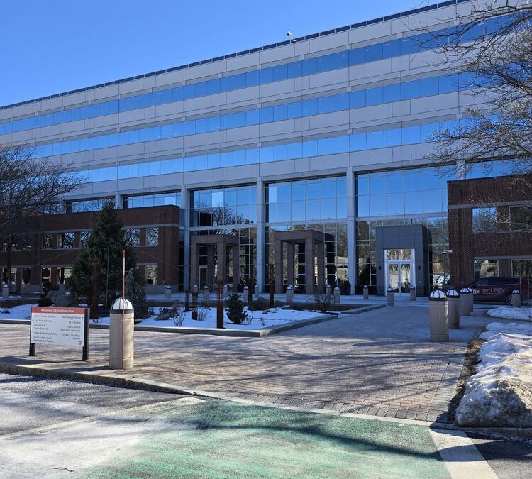 Transferable Facade Warranties and Building Resale Value